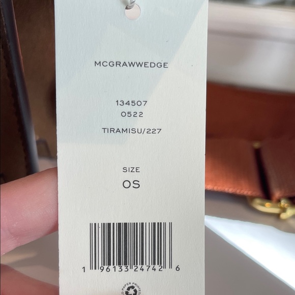 NWT Tory Burch Tan and Cream Crossbody Bag - Picture 2 of 8